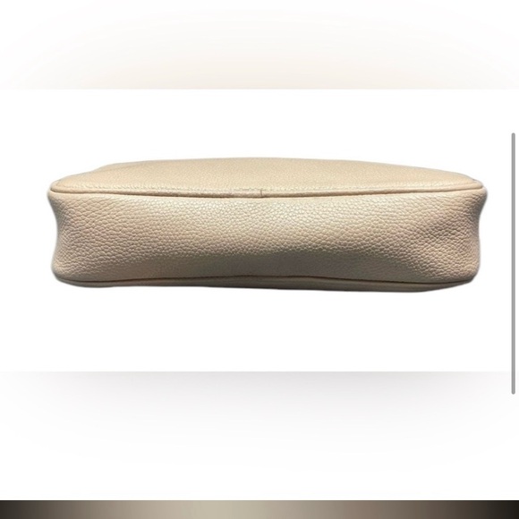 Michael Kors Fulton cream gold street pebble leather camera style crossbody bag - Picture 3 of 8